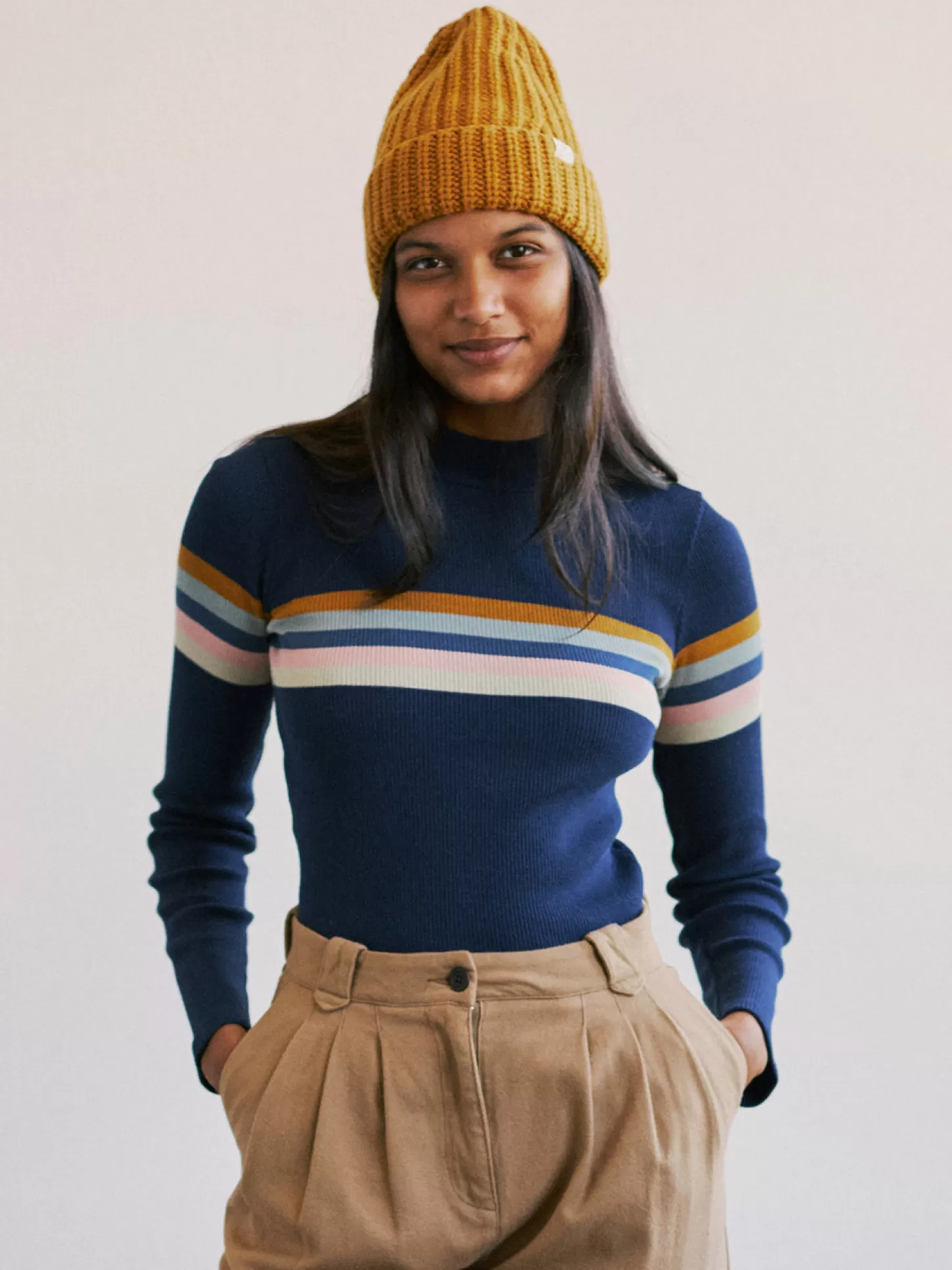 Store Avren Women Tops
