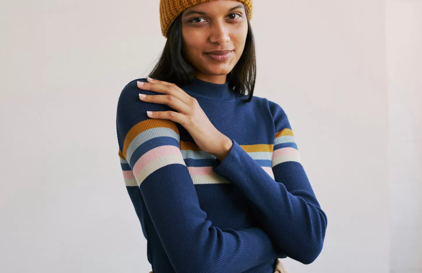 Store Avren Women Tops