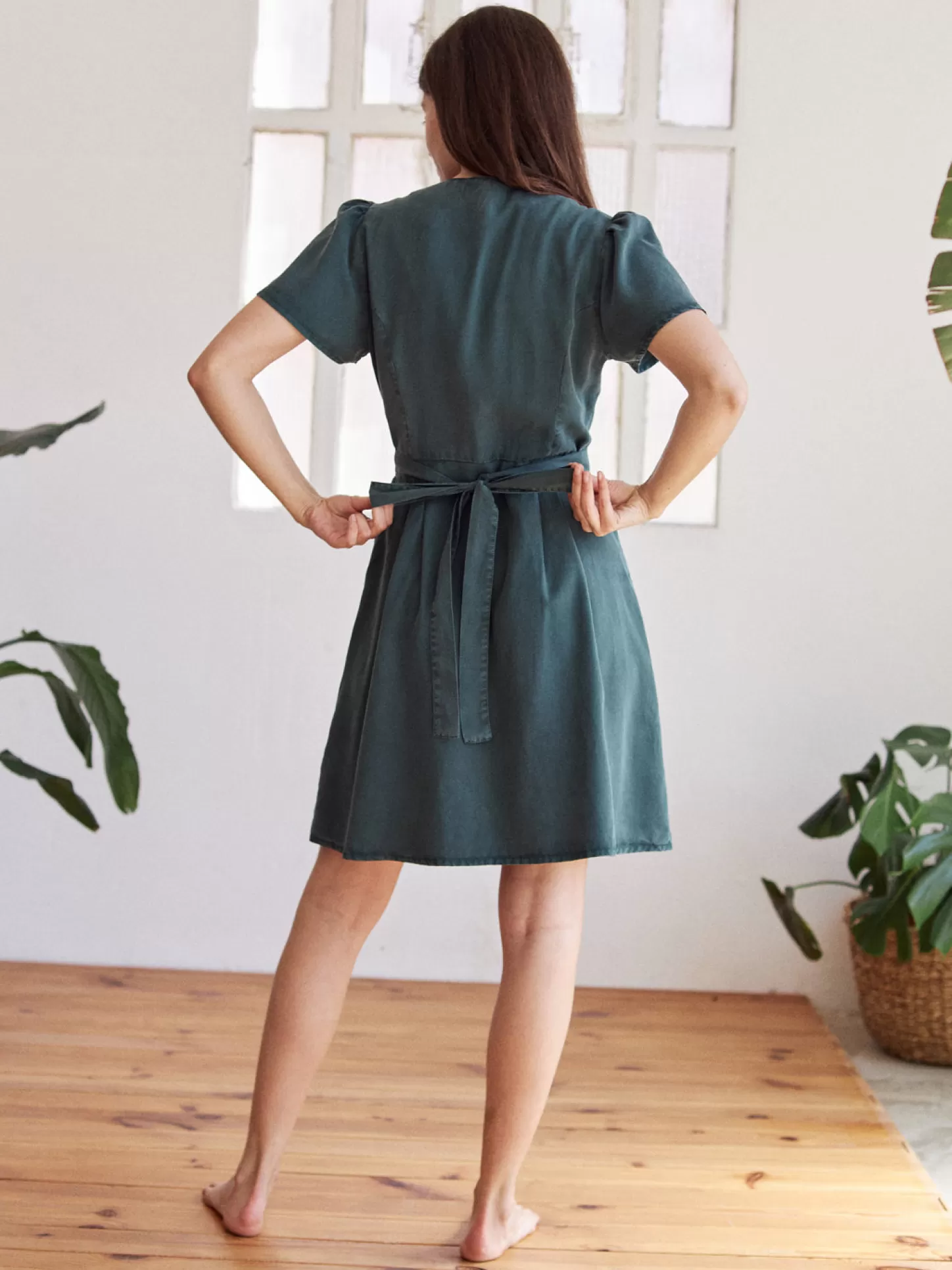 Cheap Borsselen Women Dresses