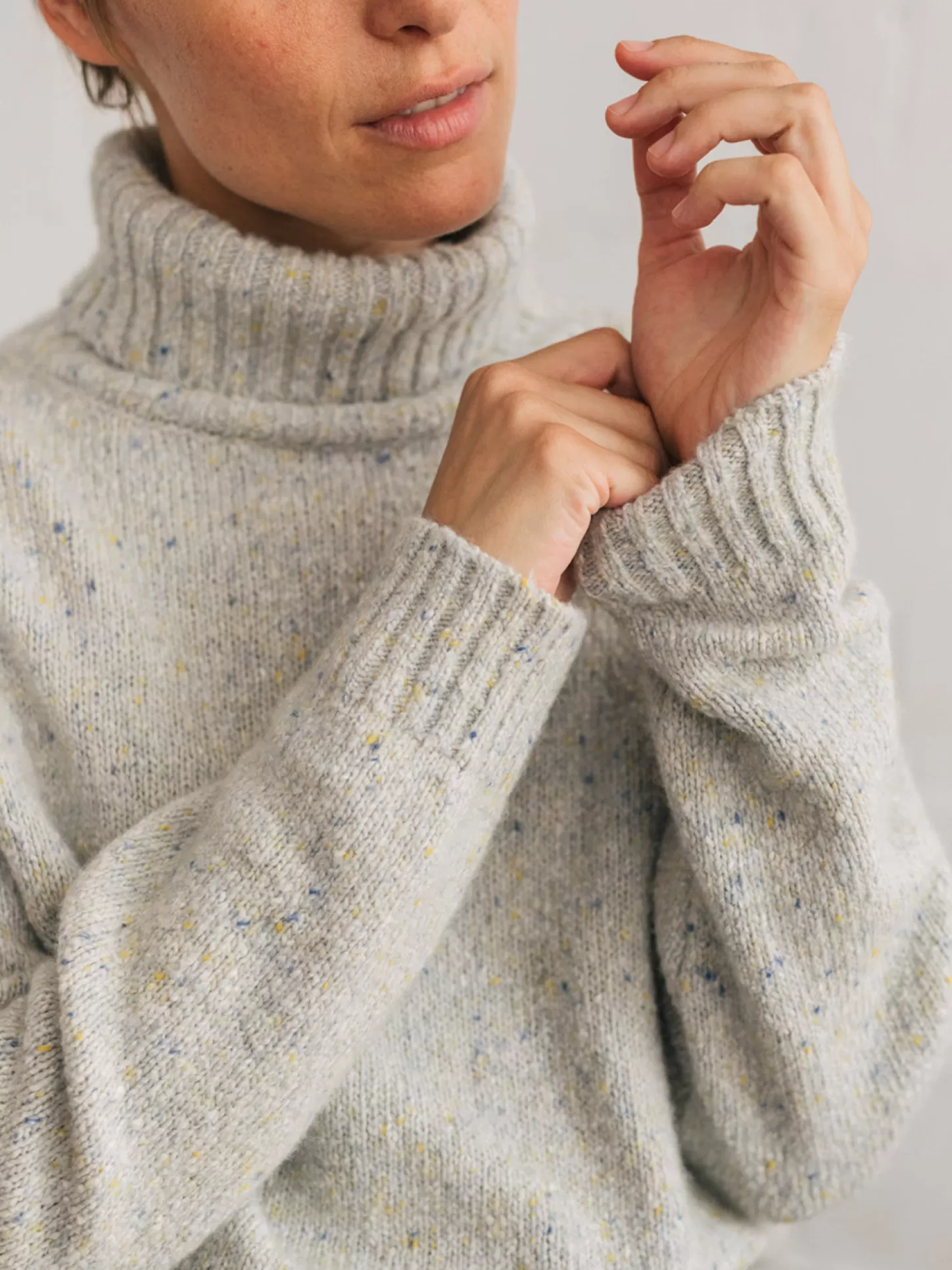 Store Brazilian Women Knits
