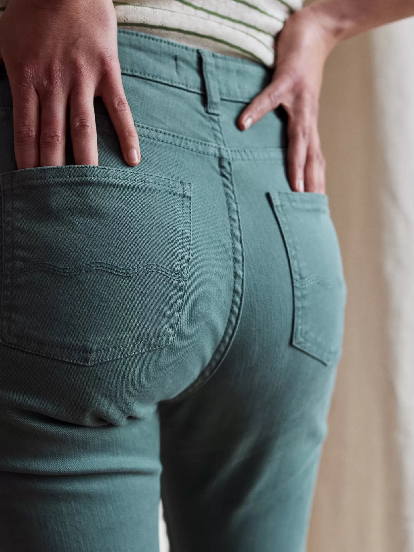 Best Sale Cleopha Women Trousers