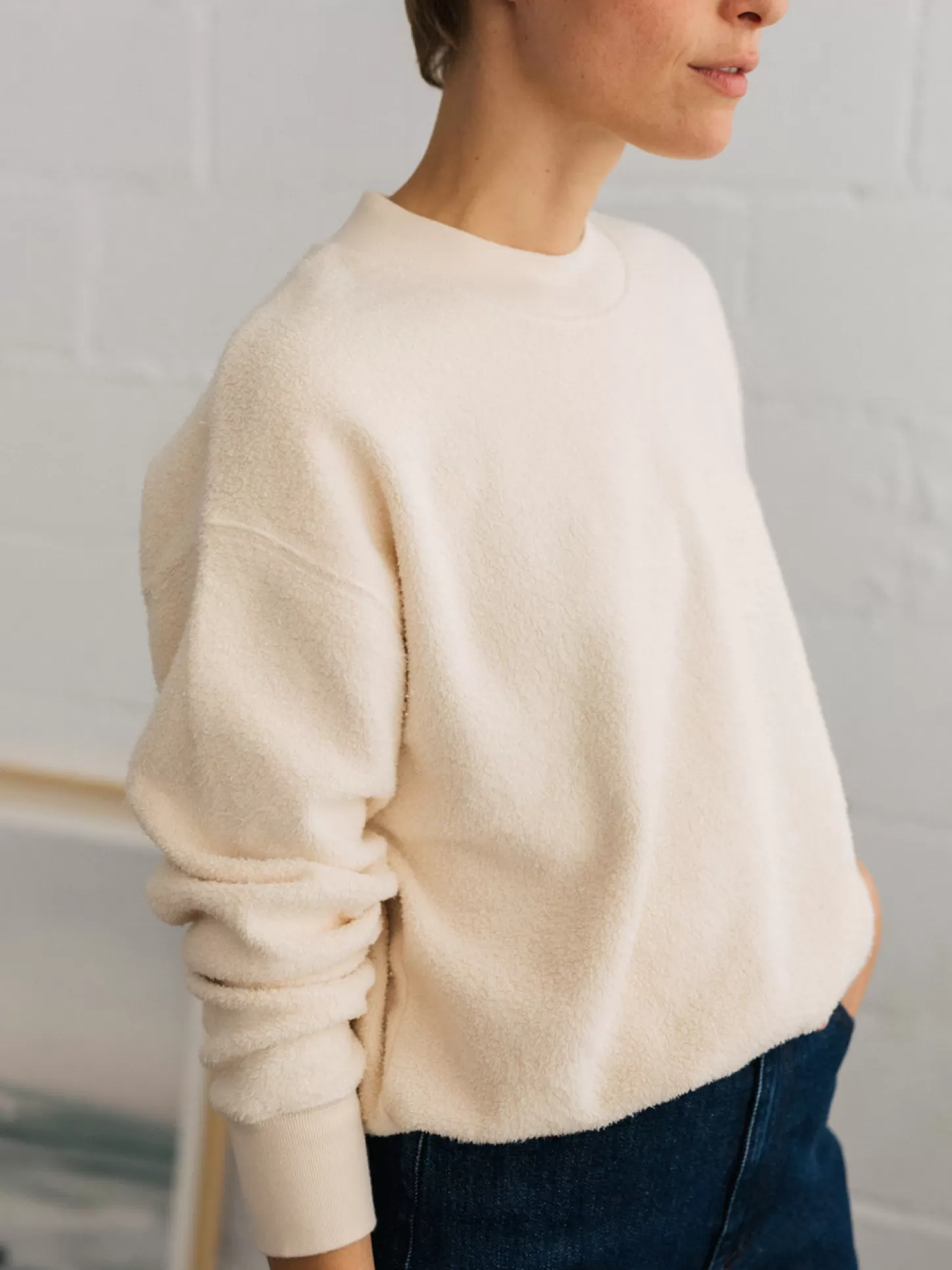 Cheap Jurien Women Sweatshirts