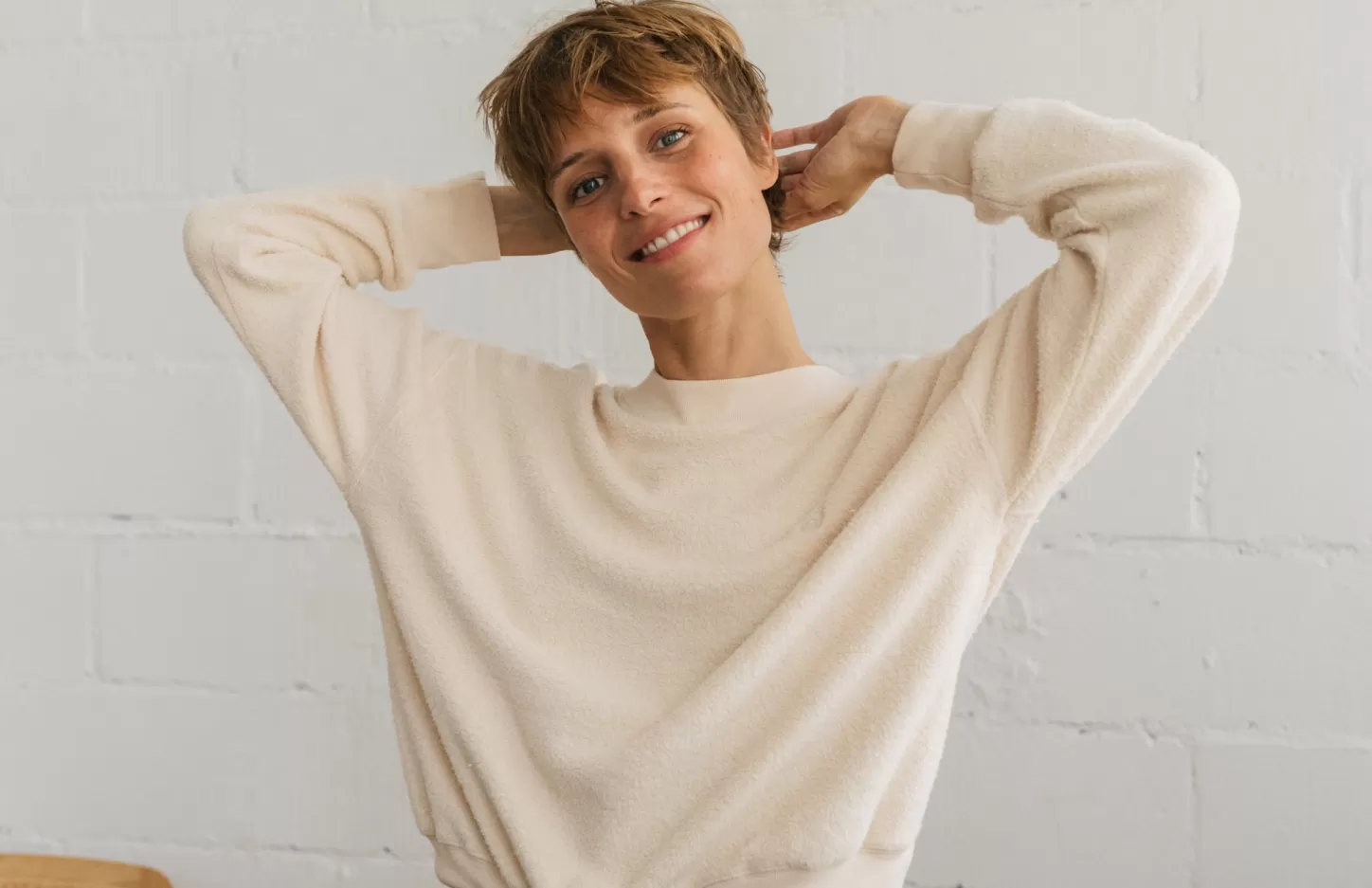 Cheap Jurien Women Sweatshirts