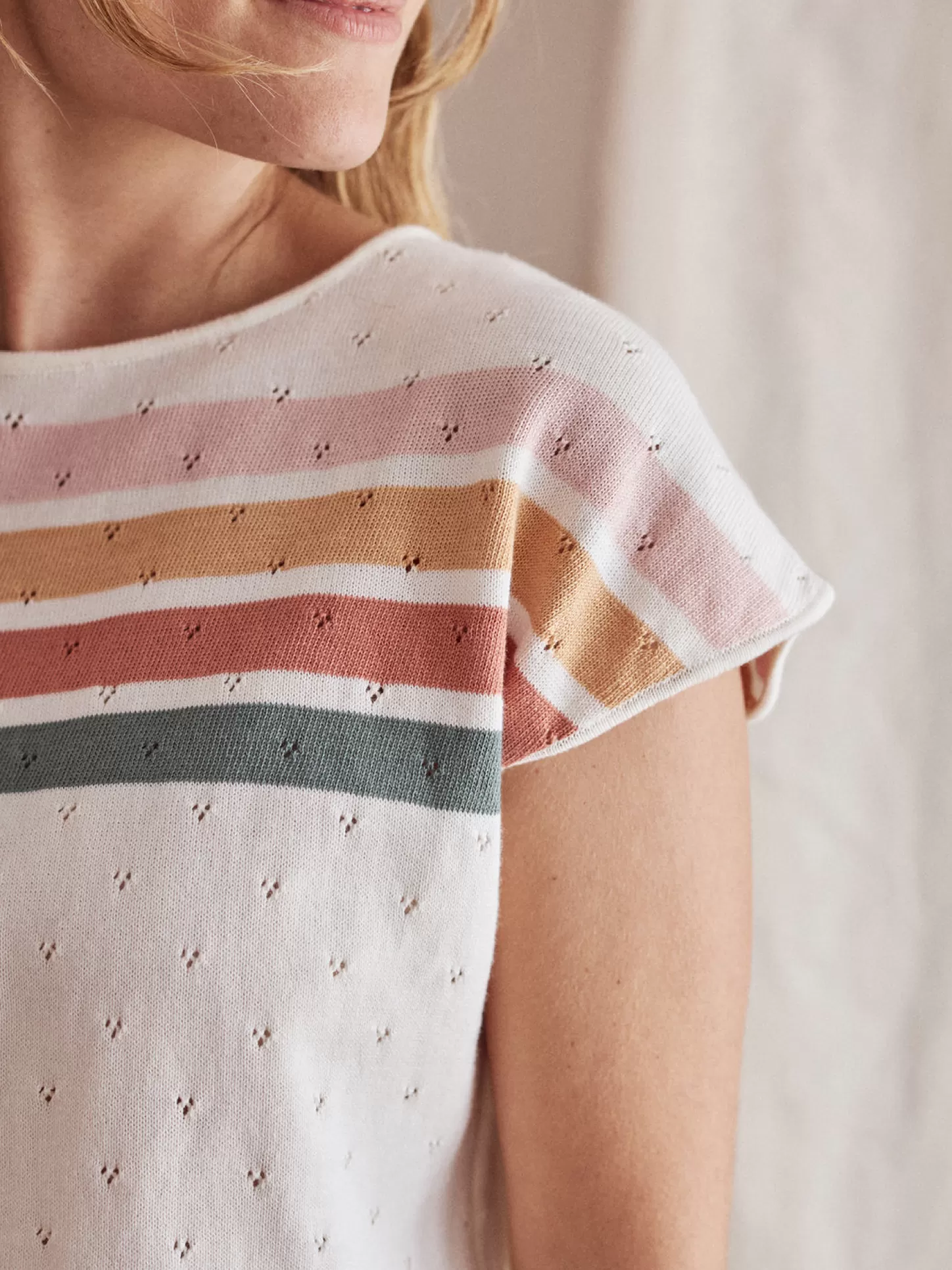 Discount Lastovo Women Tops