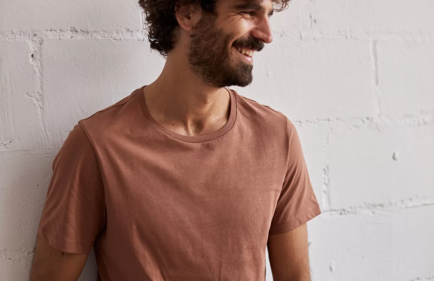 New Monothaki Men T-Shirts