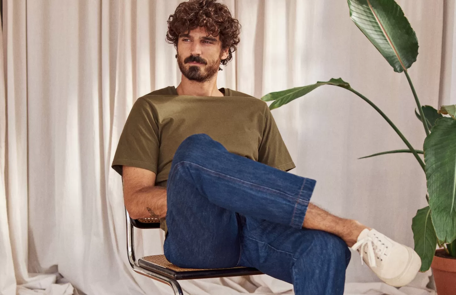 Best Sale Monothaki Men T-Shirts