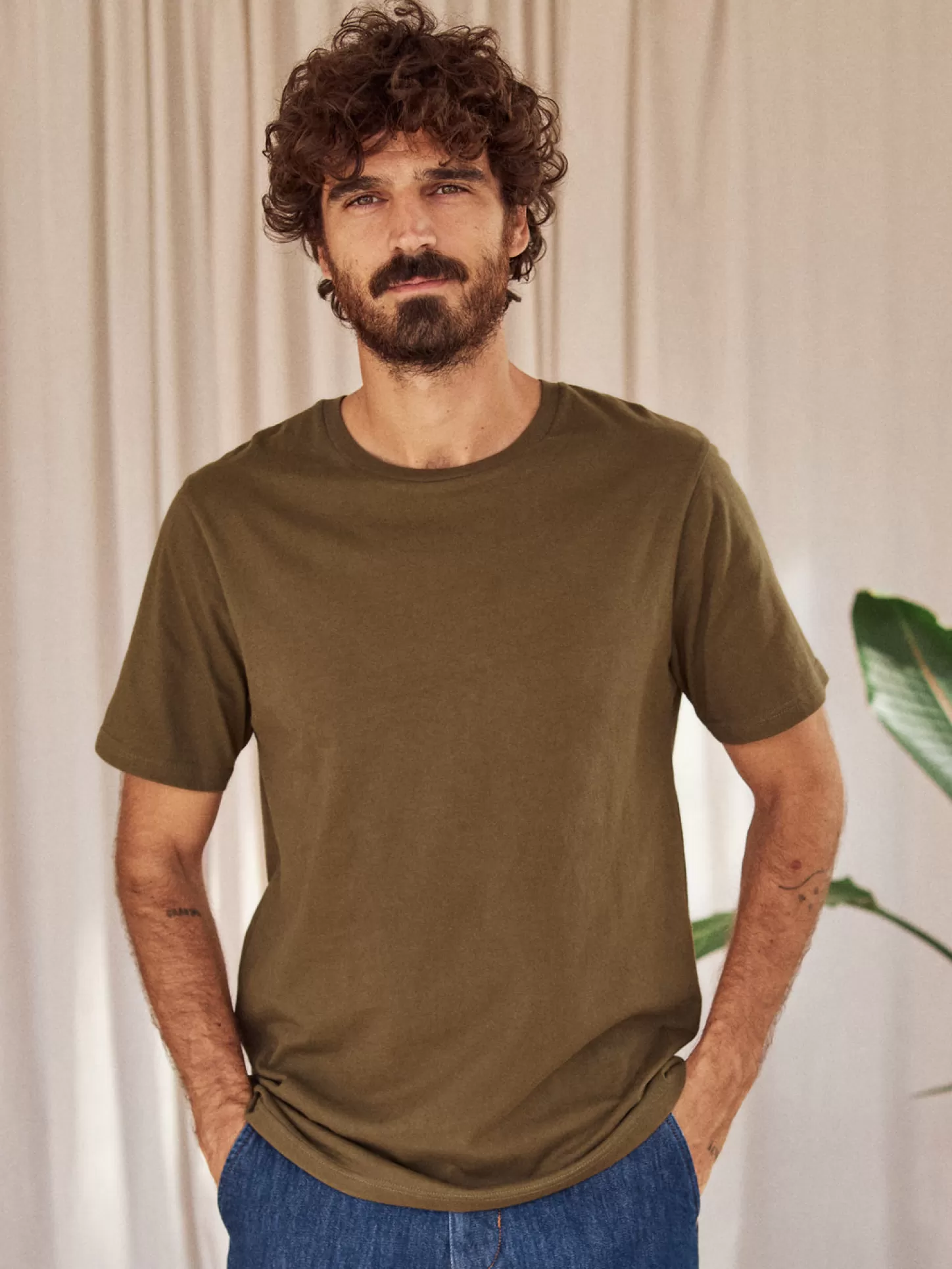 Best Sale Monothaki Men T-Shirts