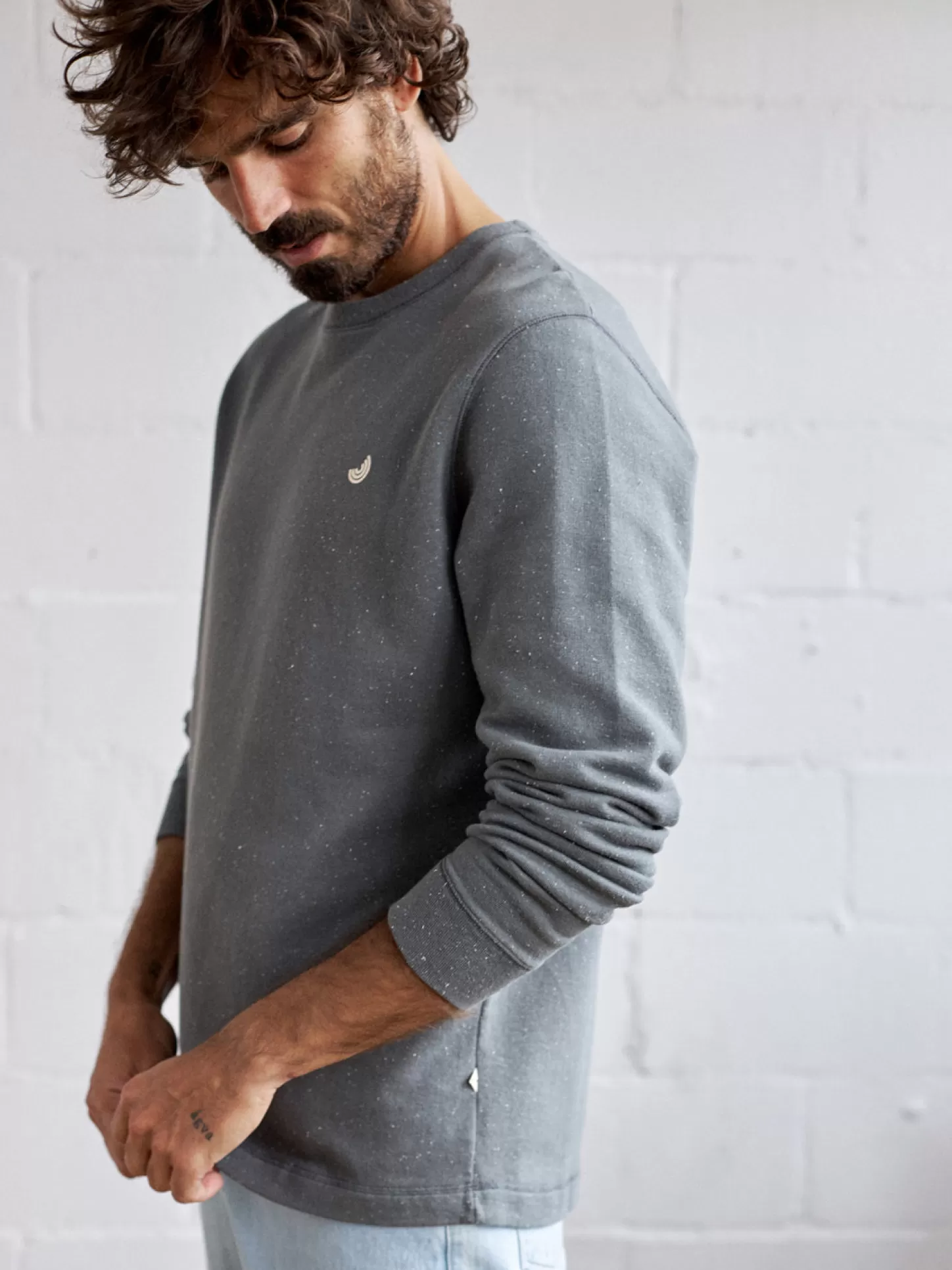 Discount Neiafu Men Sweatshirts