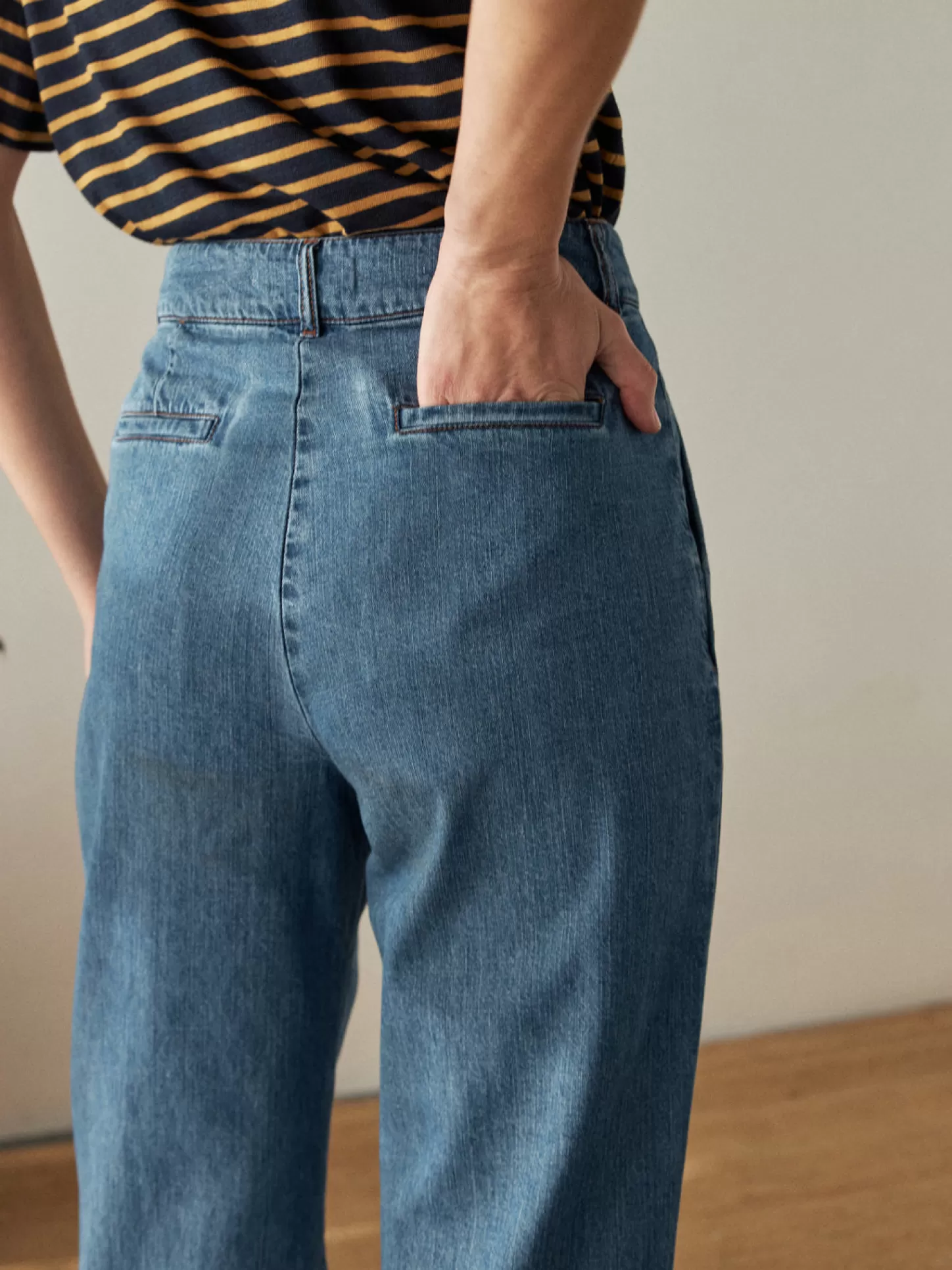 Fashion Sonsorol Women Trousers