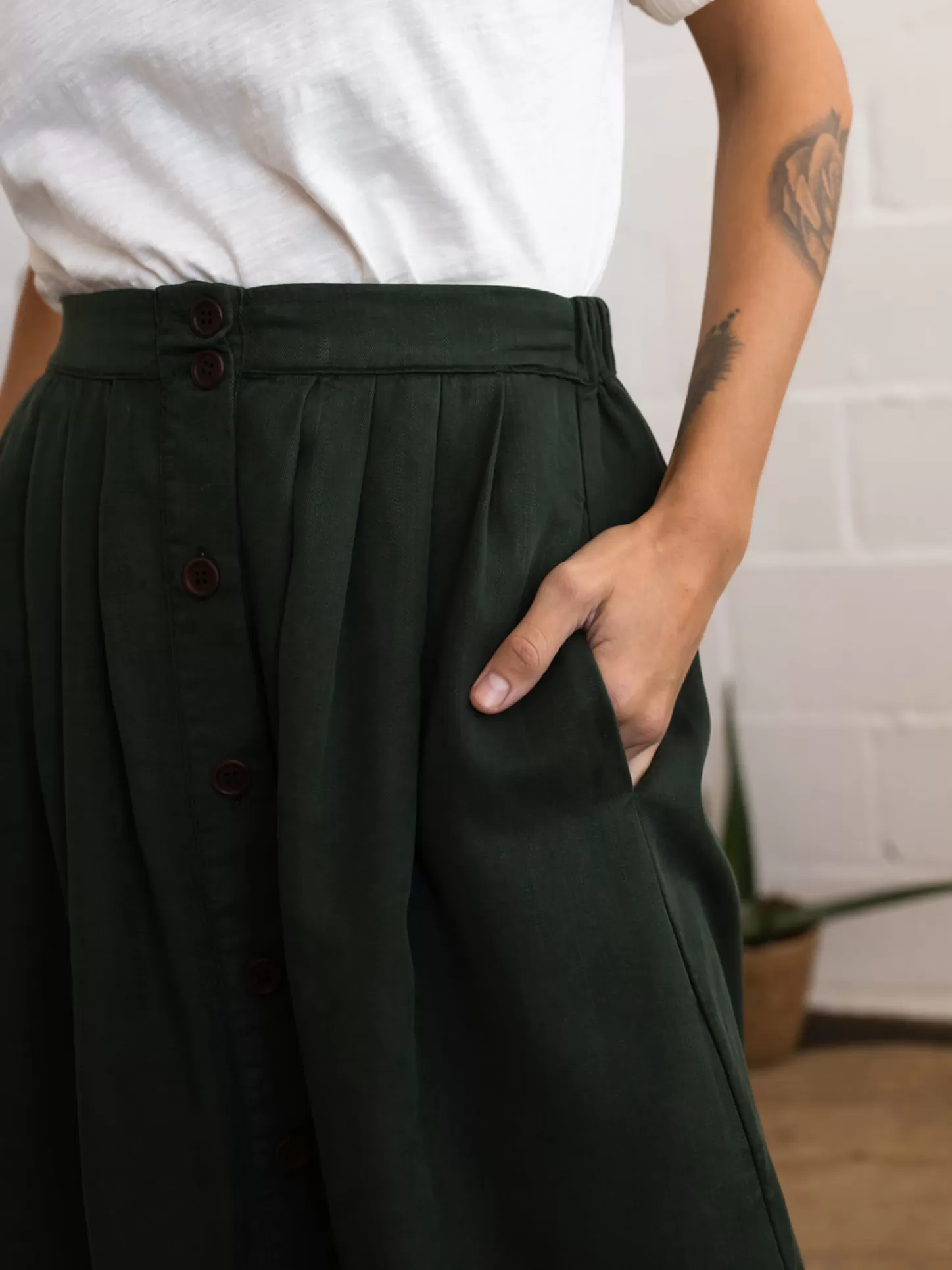 Cheap Stor Women Skirts