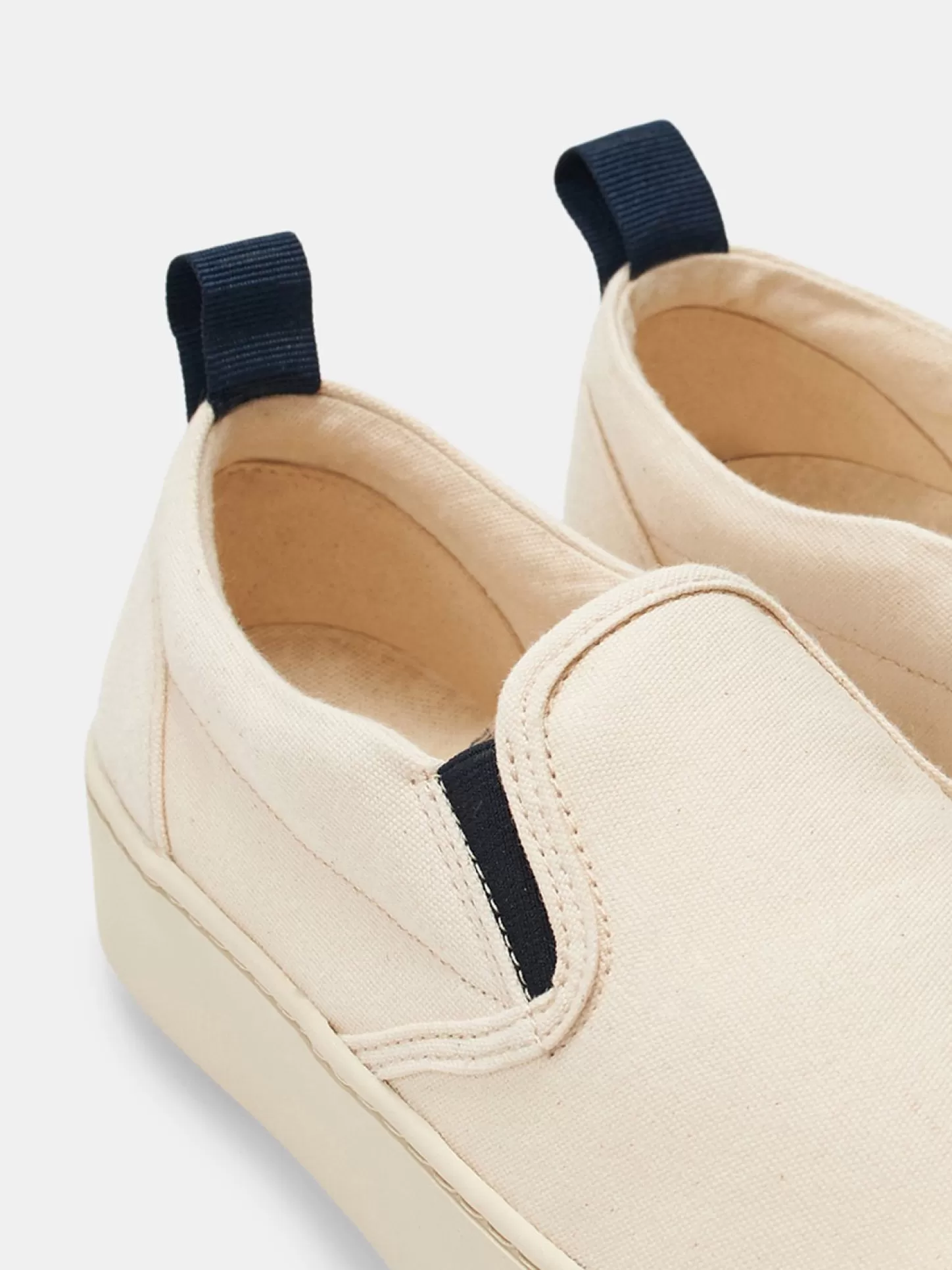 Best Toro Sneakers